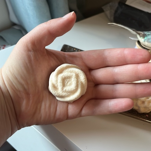 Handcrafted sleepy time herbal melatonin lavender chamomile bath bombs relaxing - Picture 5 of 6